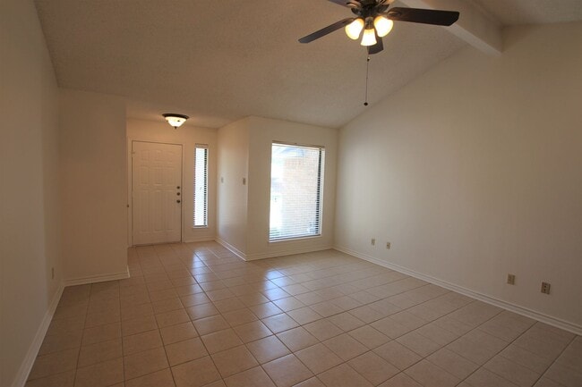 Photo - Available - Charming 2-bedroom, 2.5-bath townhome