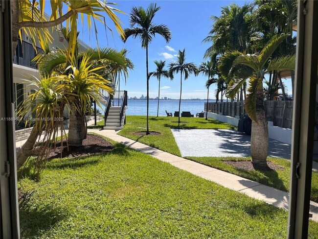 Photo - 1750 S Treasure Dr Unit 1