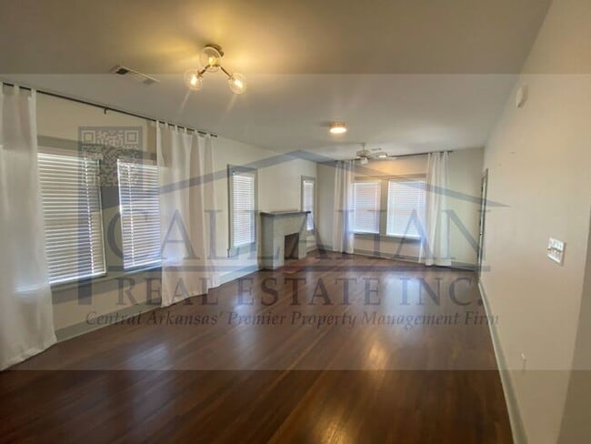 Photo - Hillcrest 2 Bedroom Bungalow