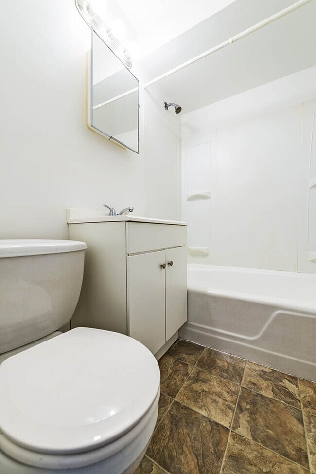 Photo - 14133 S School St Riverdale, IL 60827