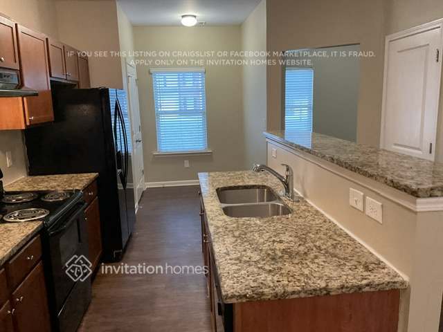 Photo - 3015 Stonebrook Cove