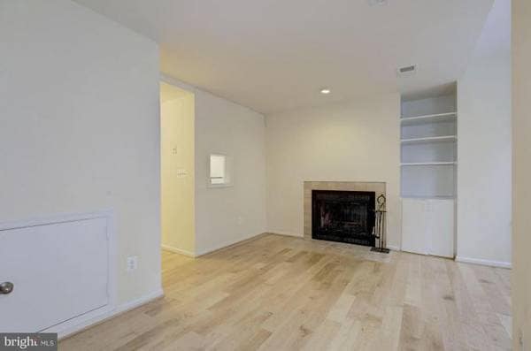 Photo - 1124 25th St NW Unit 202