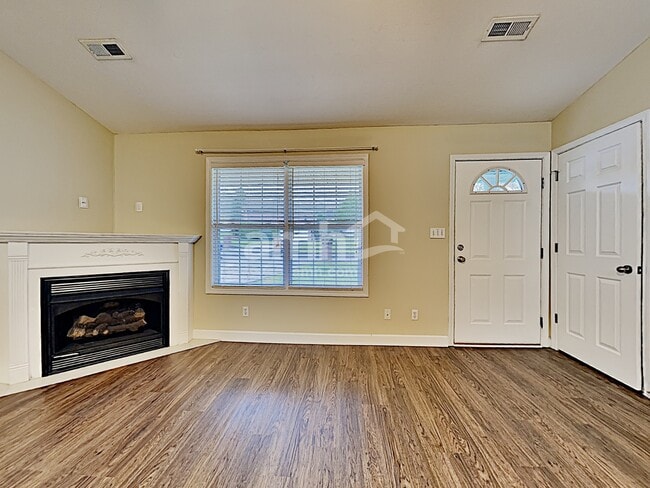 7044 Pelsor Ln