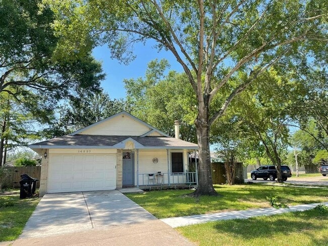 Photo - 14227 Clear Forest Dr Casa
