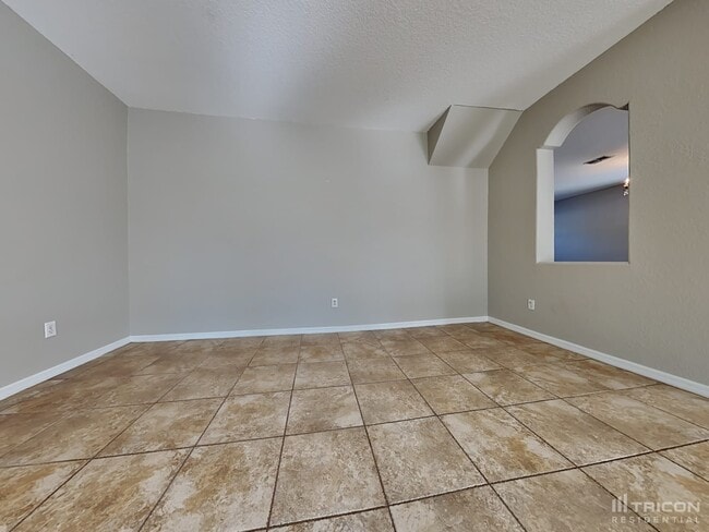 Photo - 10636 Deerberry Dr