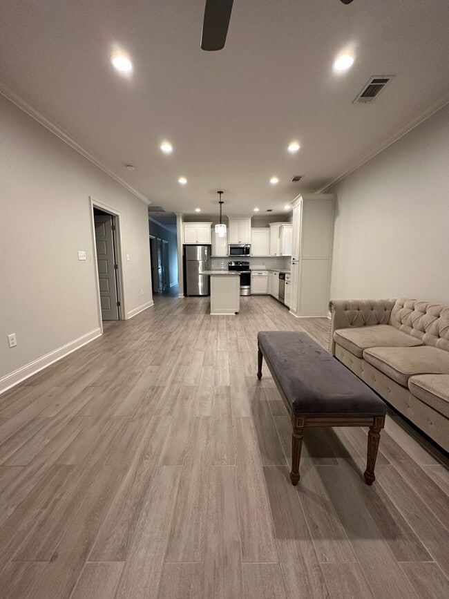 Photo - 801 S Audubon Pl Ave