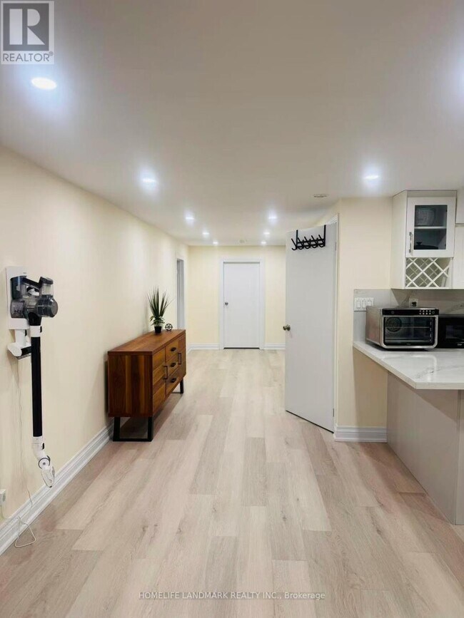 Photo - 168 Timpson Dr