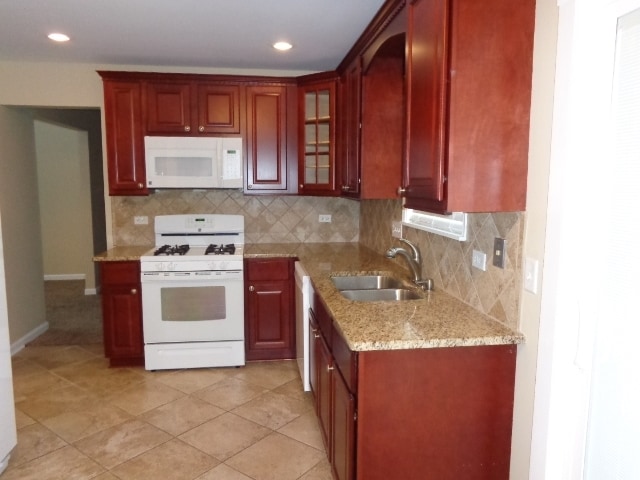 Photo - 2201 Oak Leaf Ln