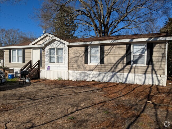 Building Photo - 603 E Pine Ave Rental