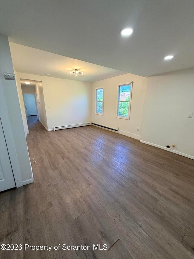 Photo - 62 Hutson St