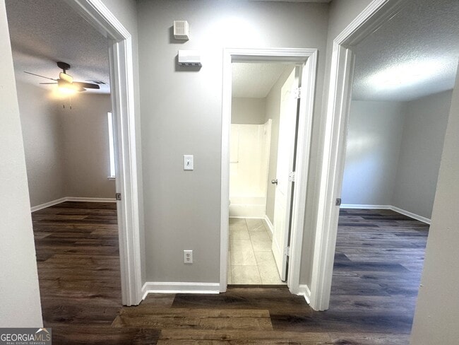 Photo - 112 Misty Ridge Trail