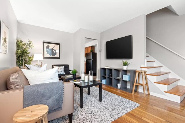 Building Photo - Coves at Columbus on Arborwood Drive Rental