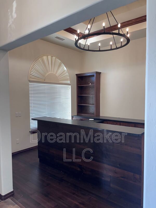 Photo - 2815 SE 44th St