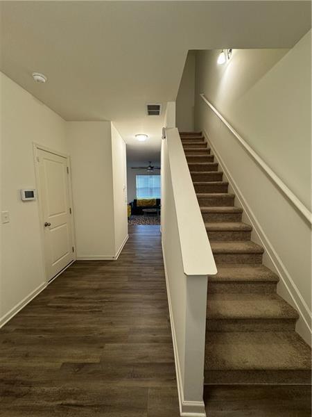 Photo - 3366 Tarian Way