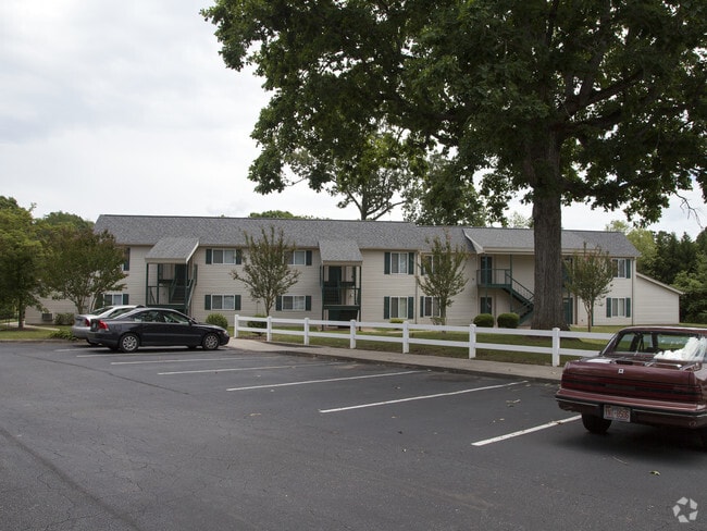 Photo - Morgan Hills Apartments