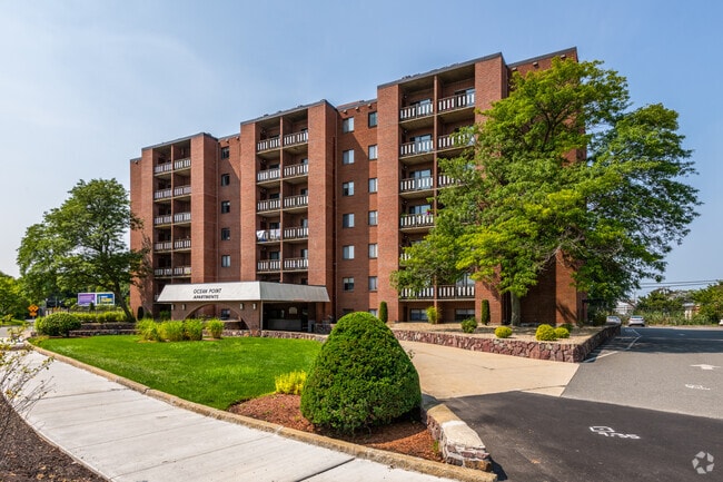 Ocean Point Apartments - Ocean Point Apartments