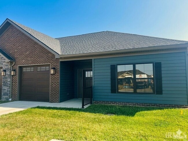 Building Photo - 3838 High Pointe Dr