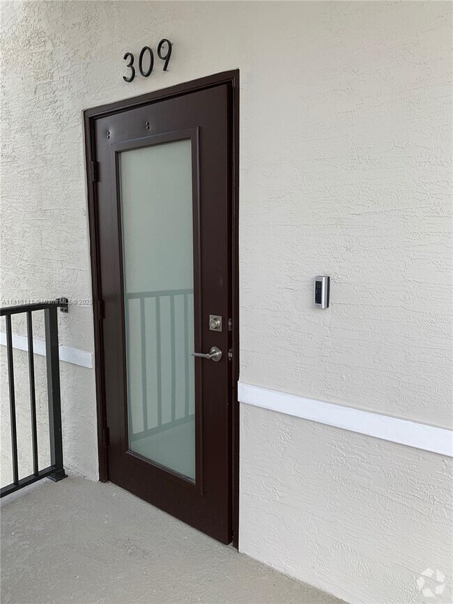 Building Photo - 8201 NW 41st St Unit 309 Rental