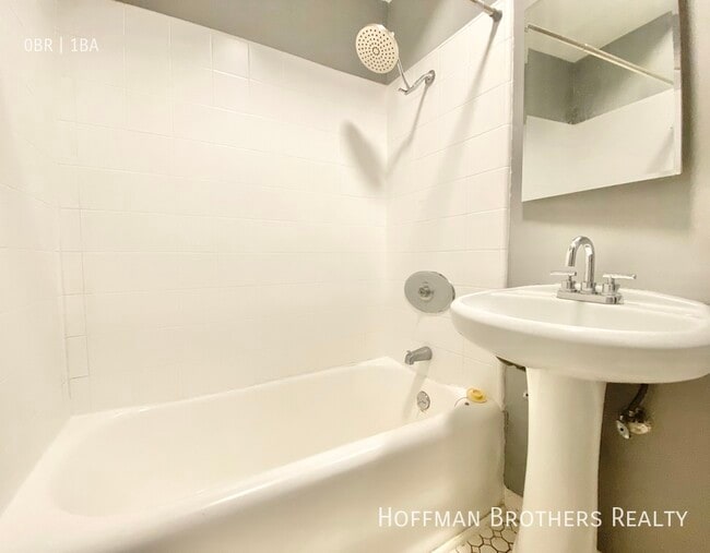 Photo - 854 S Oxford Ave Unidad 110