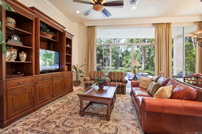 Photo - 206 Porto Vecchio Way