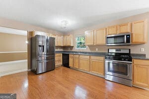 Photo - 96 Ashtonbrook Dr