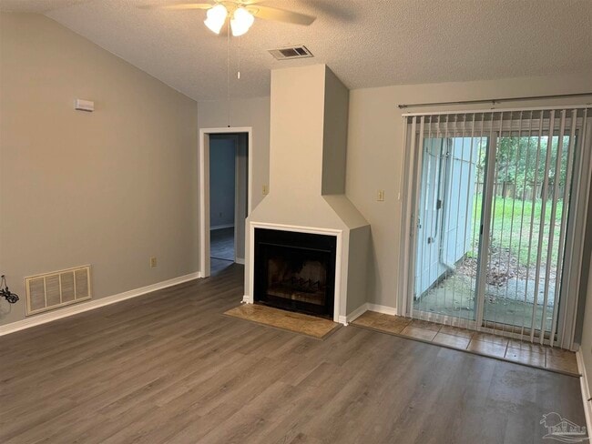 Photo - 6204 Forest Pines Dr