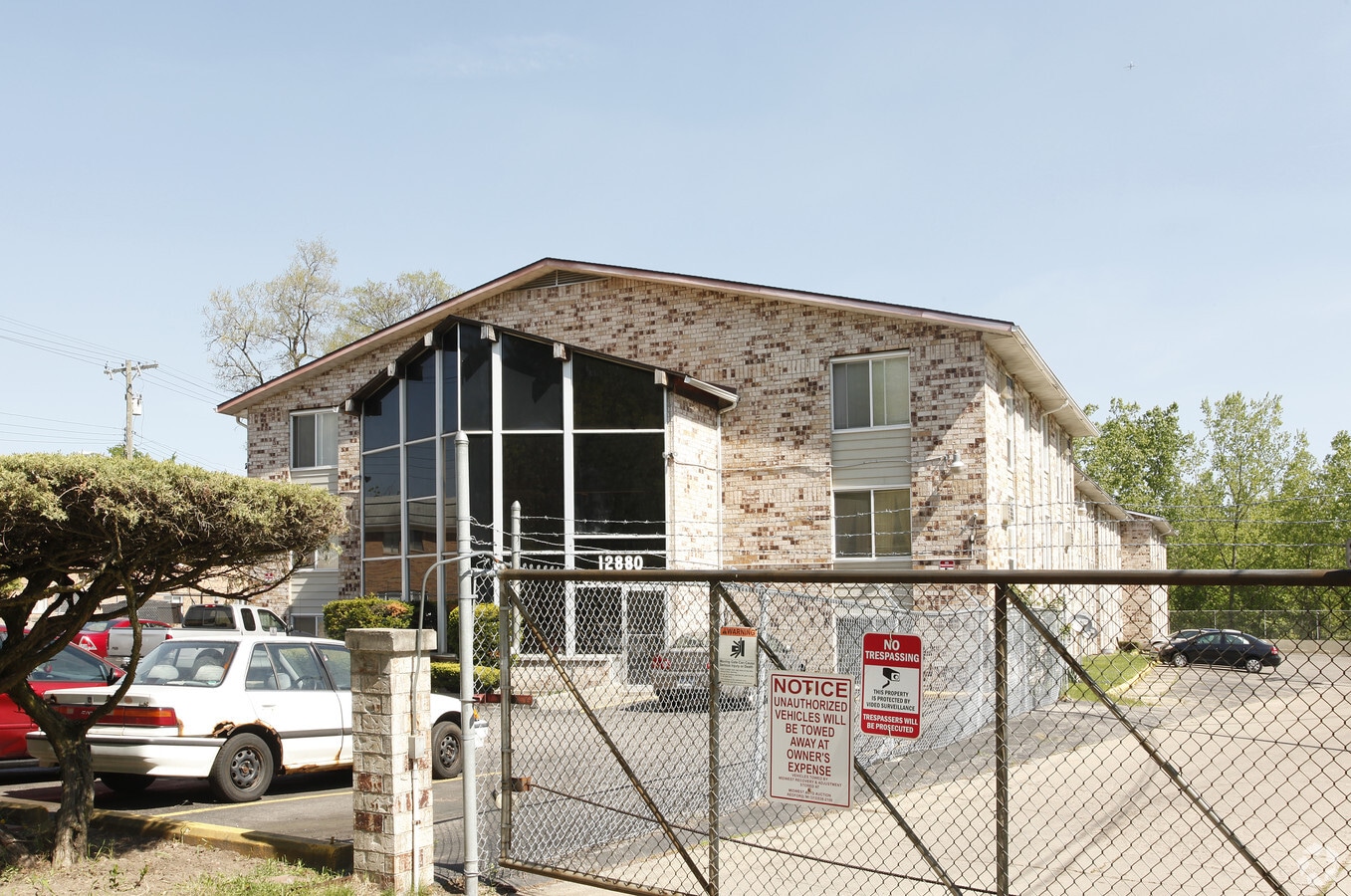Dolson Apartments - Dolson Apartments