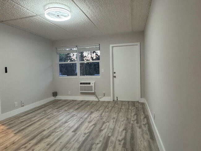 Photo - 3211 SW 44th St Unit 217