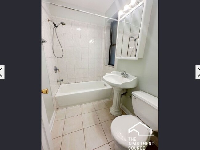 Photo - 4608 N Winchester Ave Unit 3