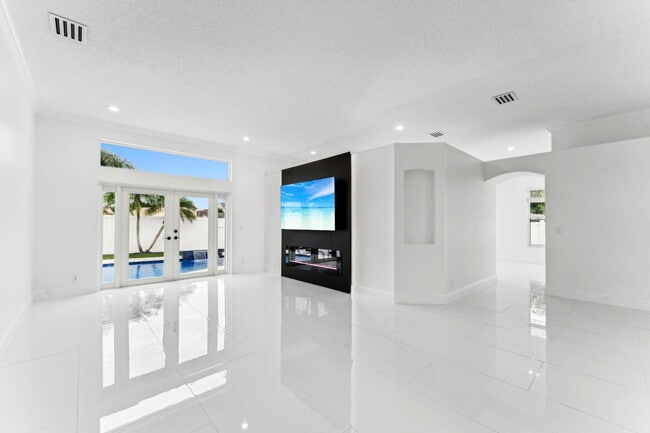 Photo - 6009 Royal Birkdale Dr