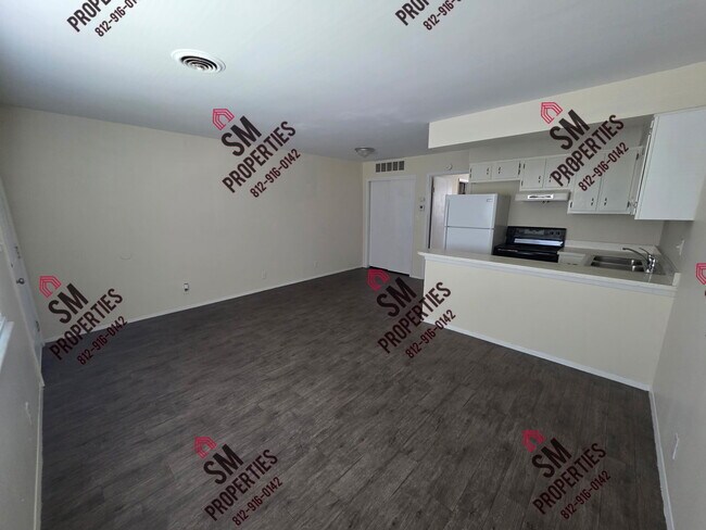 406 Edgar St