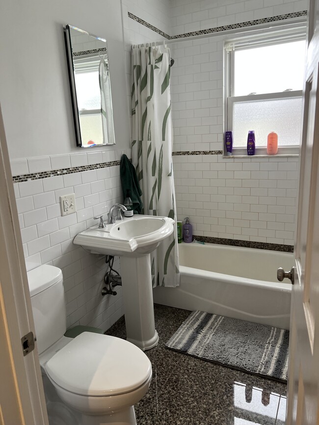 Photo - 7-9 Bonner Ave