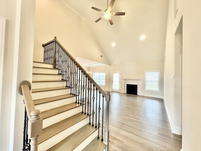 Photo - 1102 Cavil Hollins Ct