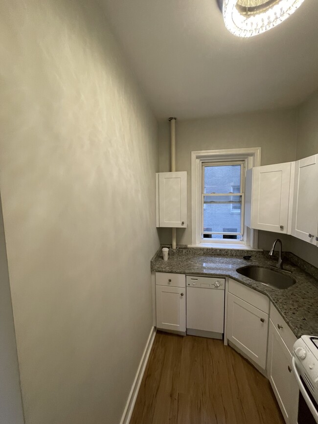 Photo - 118 Commonwealth Ave Unidad #1 Rental