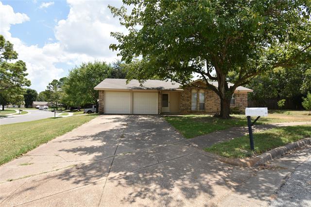 Photo - 1906 Devonshire Ct