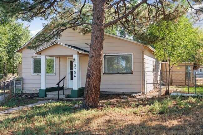 Photo - 3754 S Delaware St Unit 3754 (Front)