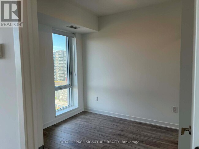 Photo - 10 Oak St Unit 1612