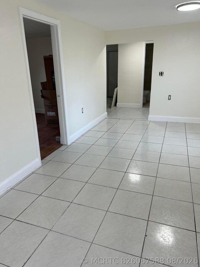 Photo - 314 NW 5th St