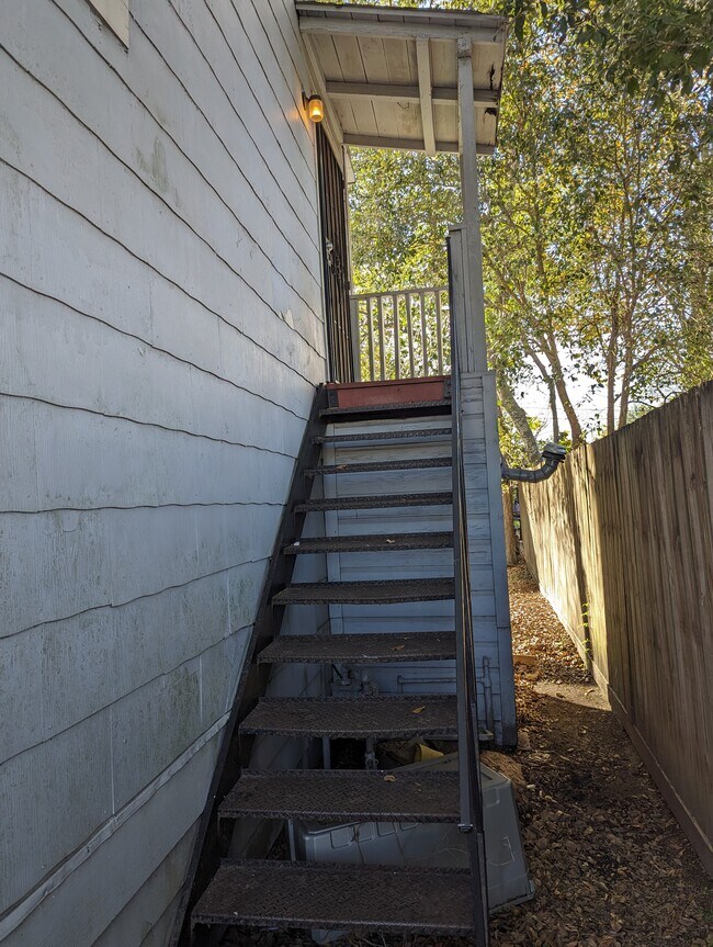 Photo - 5902 Downing St.