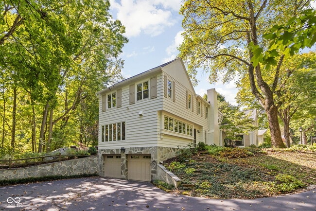 Photo - 7777 Spring Mill Rd