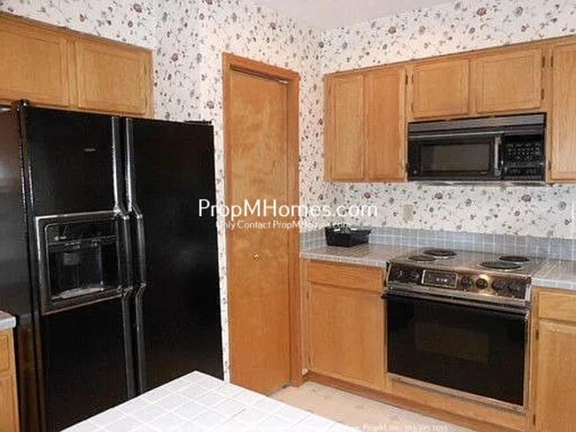 Photo - Wonderful Four Bedroom Home in Westlake!