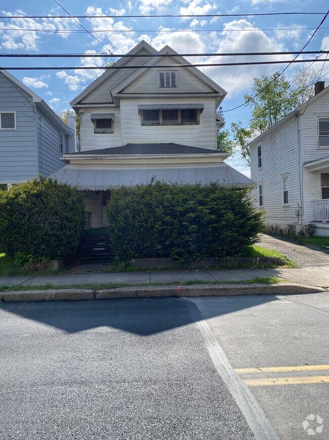 Building Photo - 152 Dundaff St Unit 152 Dundaff St - 1st Flr Rental