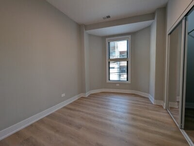 Photo - 423 W Belden Ave Unit 1