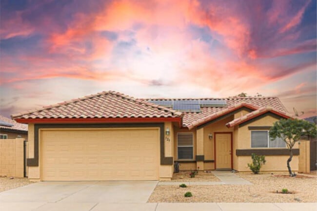 Building Photo - 329 S 161st Ln