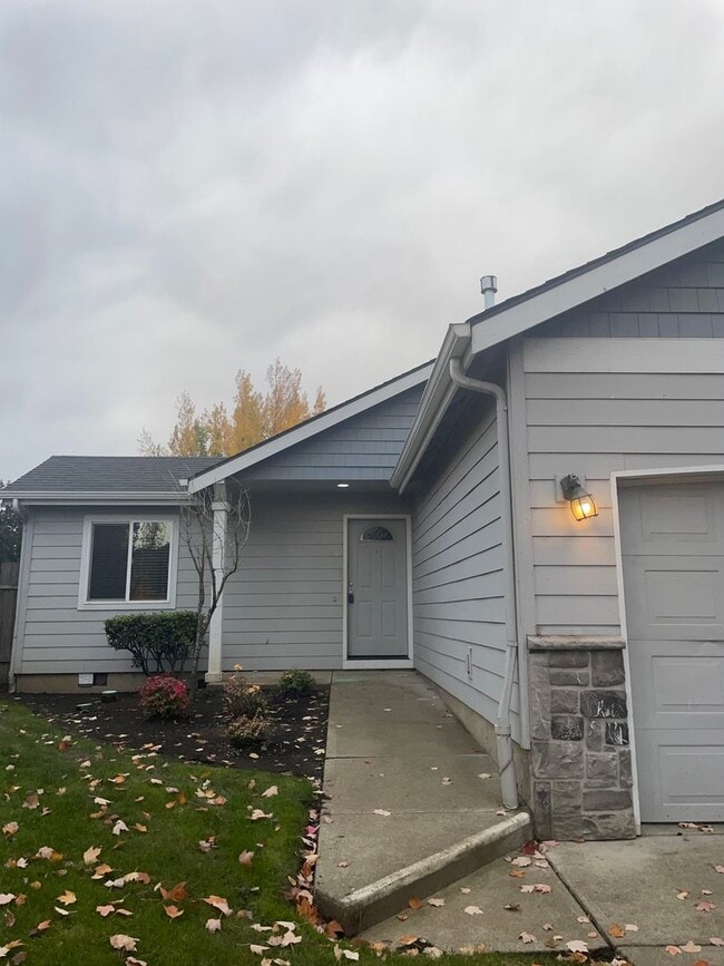 Building Photo - 3536-3538 Fisher Ct NE Salem, OR 97305 Unit 3538