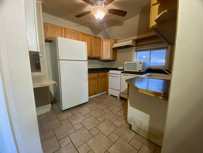 Photo - 201 N Lincoln Ave Unit 1