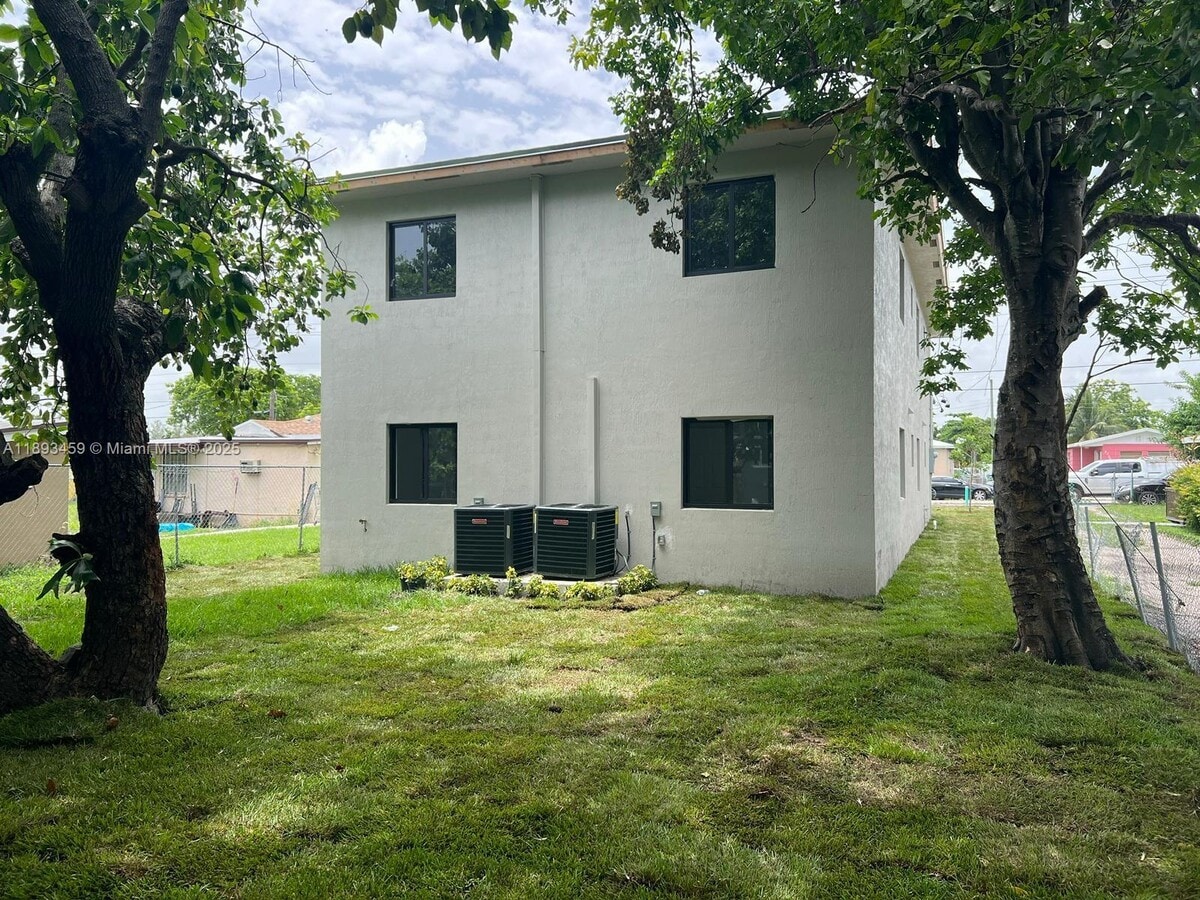 Photo - 3076 NW 59th St