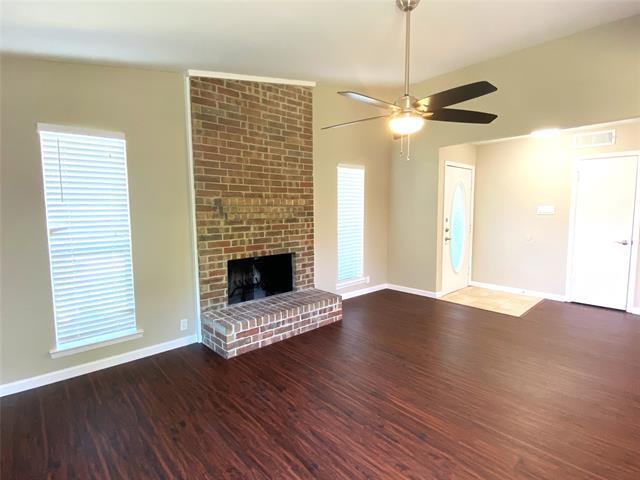 Photo - 2704 Winding Creek Dr