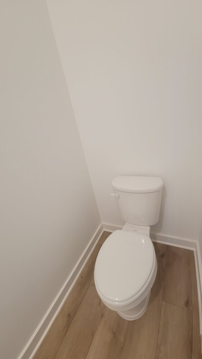 Photo - Section 8 Accepted!!! "Chic 3-Bed Oasis with Granite Elegance - 1720 Sq. Ft. in Huntsville!"