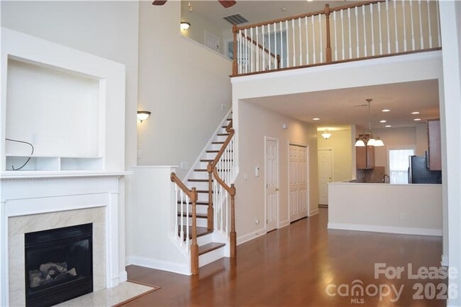 Photo - Stylish Braxton Gate Townhome with Garage & Main-Level Primary Suite